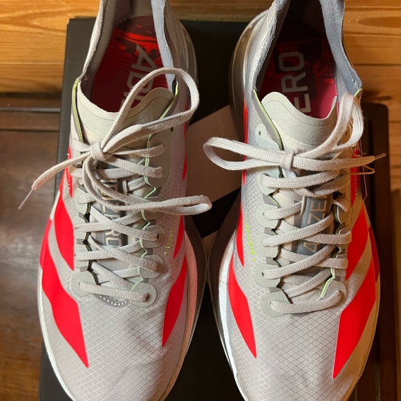 Adidas Adizero Adios Pro 4 in Gray and Red - Picture 3 of 4